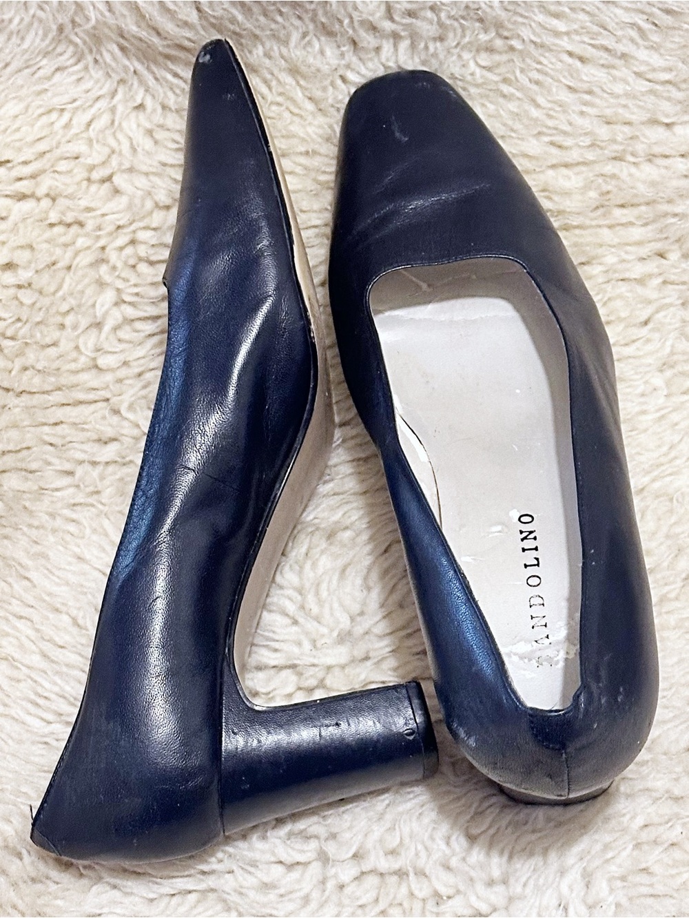 Bandolino Black Leather Block Heel Pumps